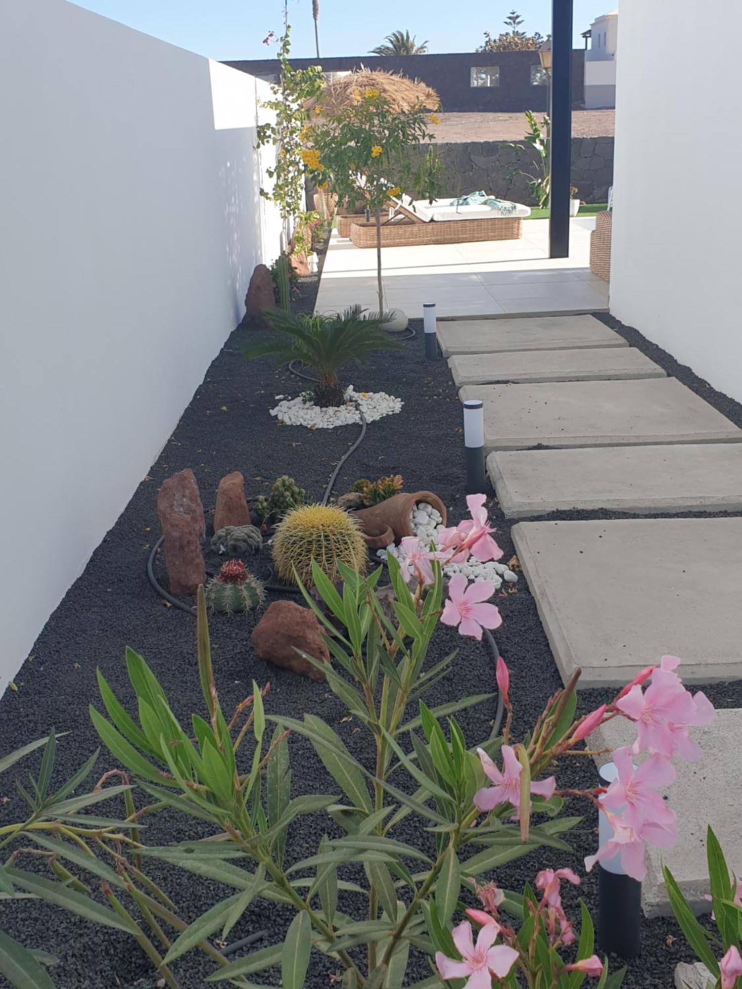 Serena Holiday Homes By Livvo Playa Blanca  Exterior photo